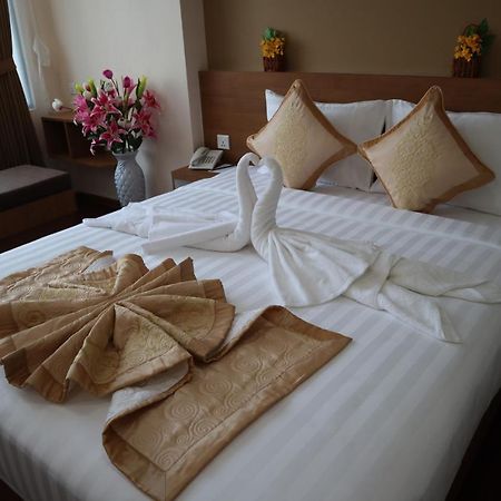 Yangon Hotel 57 Esterno foto
